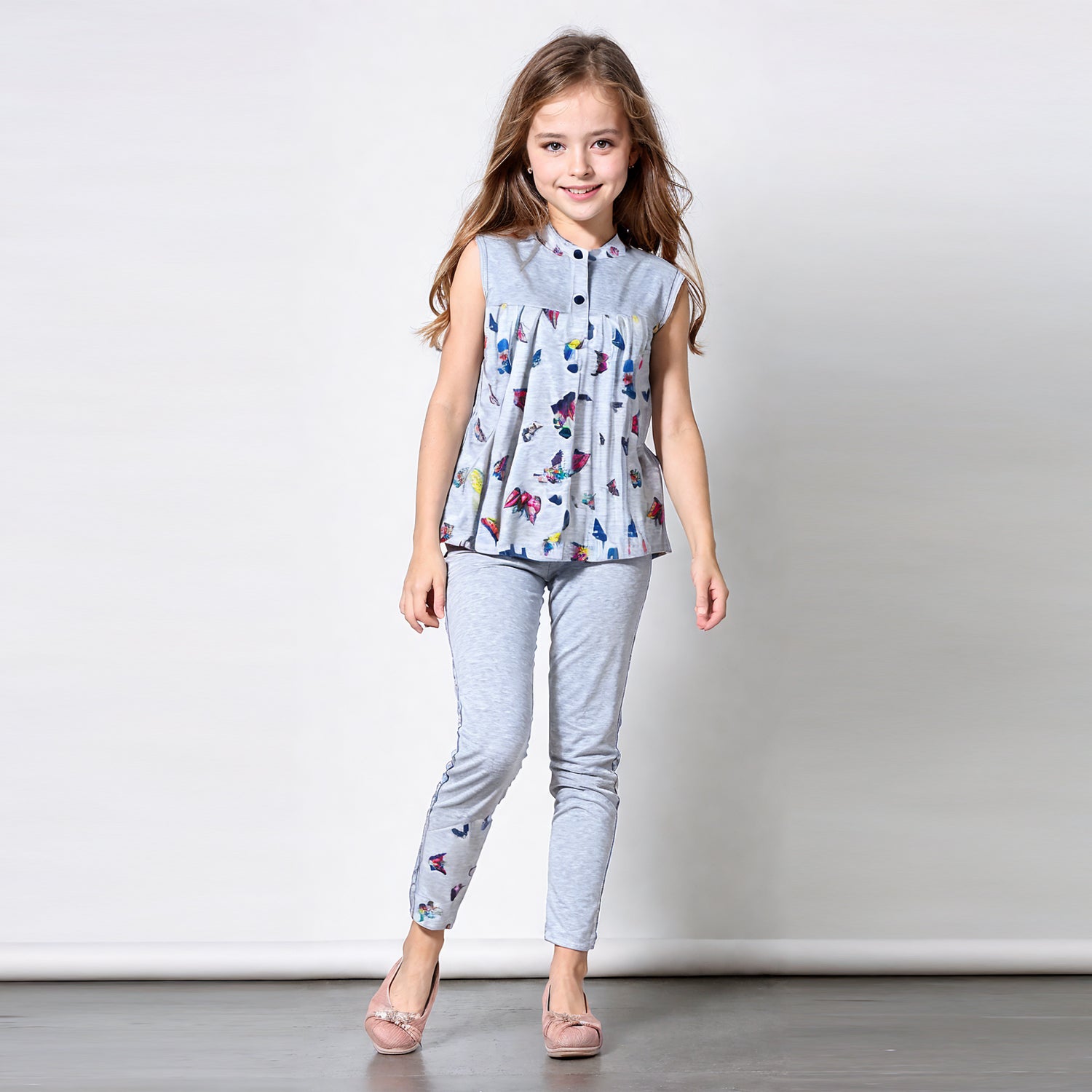 Kid's Sleeveless Button Top & Trouser